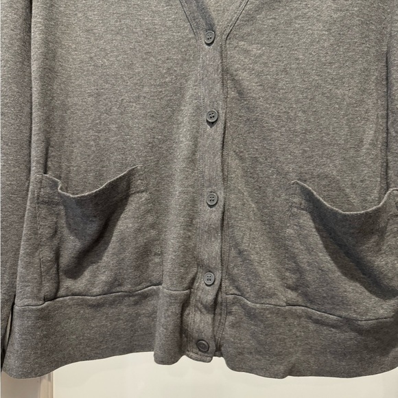 Express Gray Lightweight V-Neck Button Front Cardigan Size L - Picture 3 of 12
